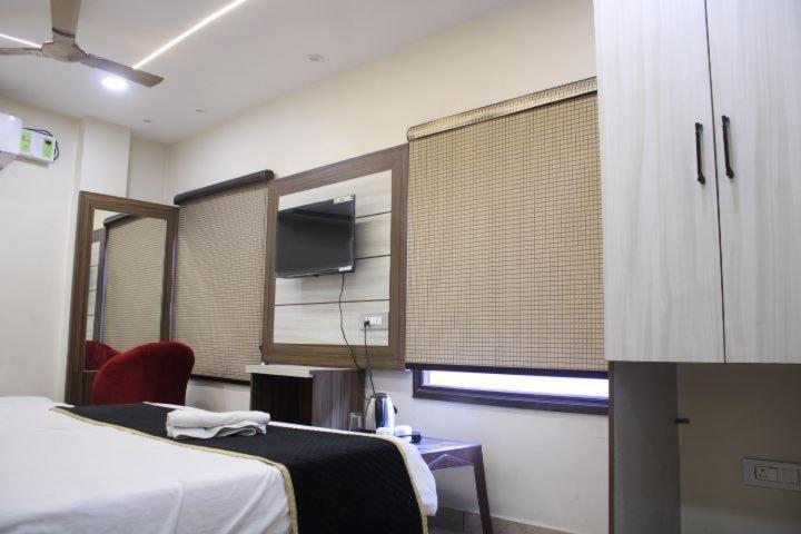 Blackwood Near Golden Temple -140 Mtrs Amritsar Ngoại thất bức ảnh